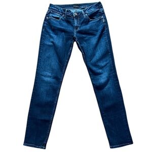 Silver Jeans Boyfriend Fit in Classic Blue